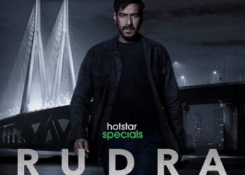 'Rudra' trailer review: Ajay Devgn plays a dangerous cop in maiden web series Read more at: https://www.deccanherald.com/entertainment/entertainment-news/rudra-The Edge Of Darkness - Ajay Devgan plays a dangerous cop in maiden web-series