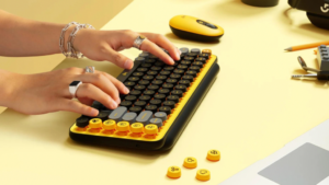 Logitech POP Mouse With Emoji Shortcuts 