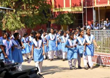 Morning classes begin at schools in Odisha amid heat wave