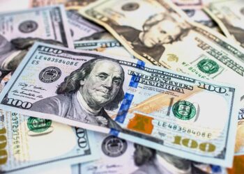 India’s foreign exchange reserves drop to eight-month low amid rupee pressure