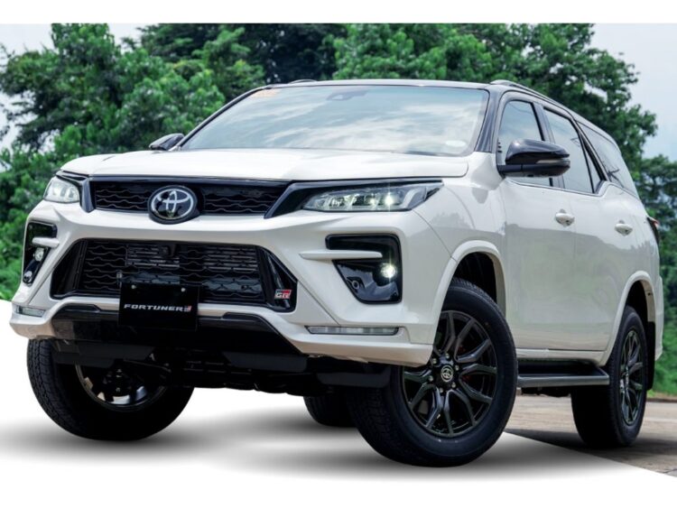 Toyota Fortuner GR Sport