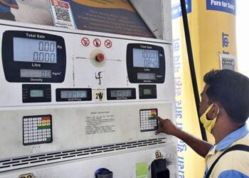 Centre announces excise duty cut on petrol, diesel