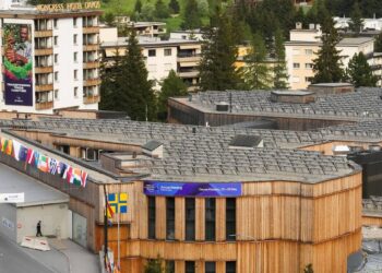 Davos will once again host the World Economic Forum's Annual Meeting; the Ukraine crisis and climate change key focus