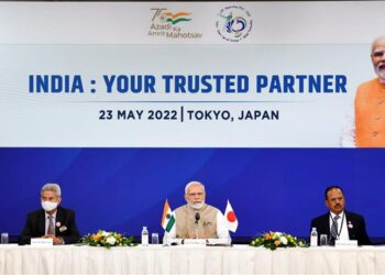 Prime Minister Modi Chairs Business Roundtable in Tokyo