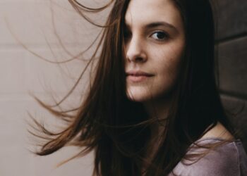 Save your hair from the summer sun