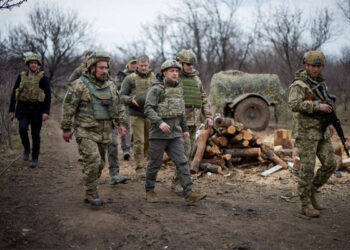 900 Teachers Have Joined Ukrainian Armed Forces: Education Minister