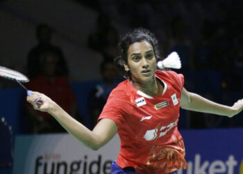 Malaysia Masters Badminton: PV Sindhu enters second round, Saina Nehwal bows out