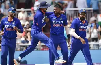 IND vs ENG 3rd ODI: India bowl out England for 259