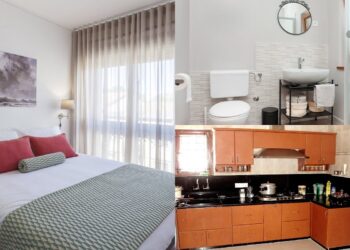 Vastu Tips For Bedroom, Kitchen And Bathroom to Bring Positive Energies in Your Home