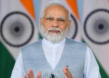 PM participates in Khadi Utsav at the Sabarmati River Front, Ahmedabad