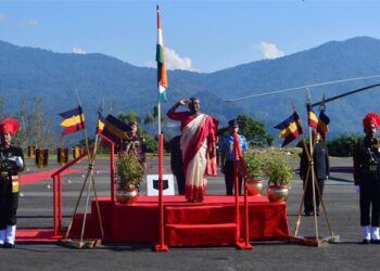 President of India in Sikkim; Attends Civic Reception Hosted by Government of Sikkim; Inaugurates/Lays Foundation Stone for Various Projects related to Education, Health, Road Infrastructure and Tourism