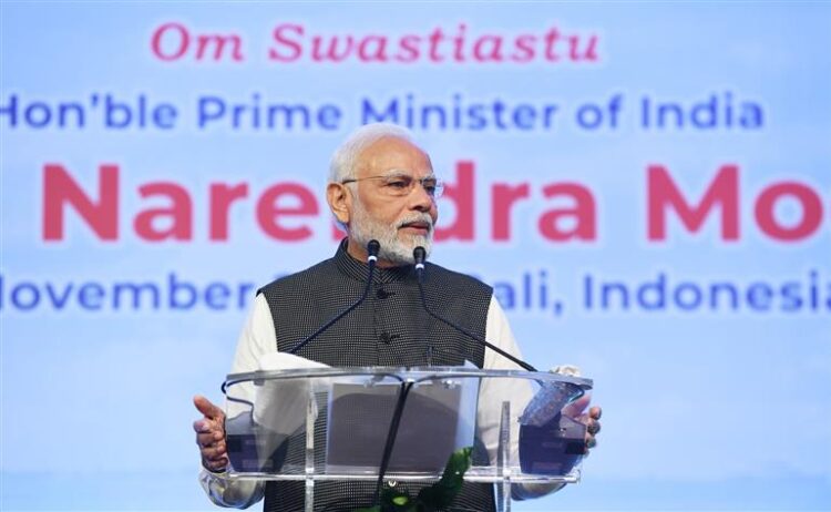 Prime Minister’s interaction with the Indian Community and Friends of India in Bali, Indonesia