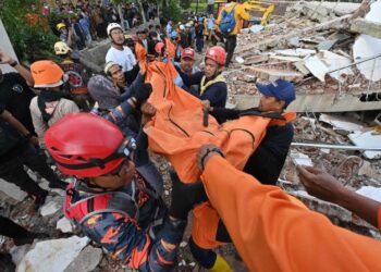 Indonesia Quake Toll Reaches 268; 151 Still Missing