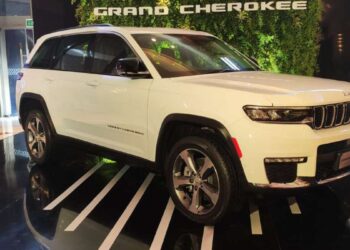 Jeep Grand Cherokee launched in India at Rs 77.5 lakh