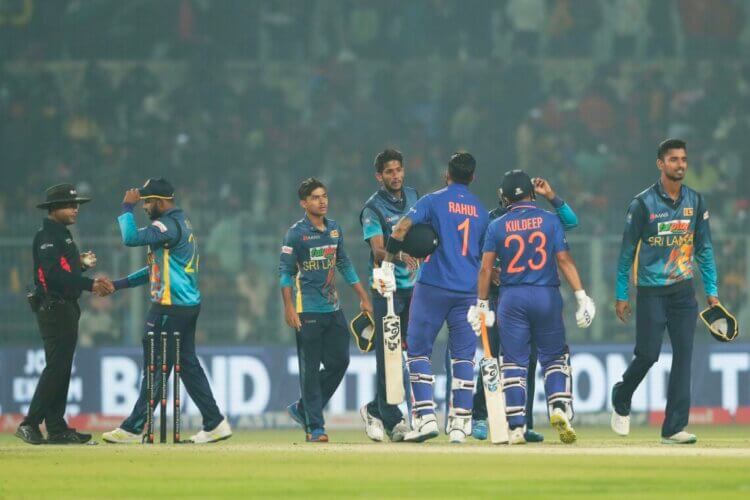 2nd ODI: KL Rahul’s Unbeaten 64 Carries India To Hard-Fought Four-Wicket Win Over Sri Lanka
