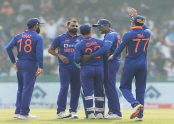 IND vs NZ 2nd ODI: Shami's Incredible Bowling, Rohit’s Fifty, Gill’s Unbeaten 40 Lead India To 8-Wicket Win Over New Zealand