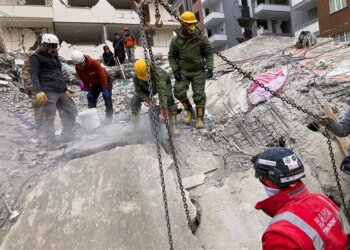 Turkey-Syria Earthquake Toll Surpasses 23,800, Search Efforts Continue