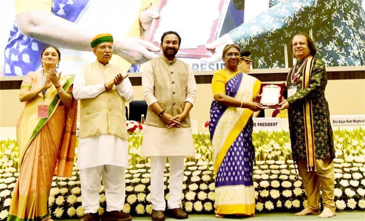 President of India presents Sangeet Natak Akademi’s fellowships and Akademi Awards