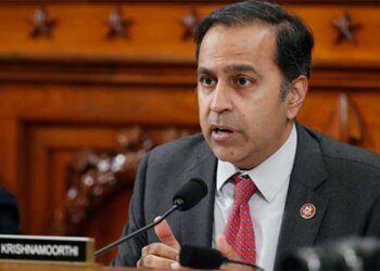 US Lawmaker Warns India Against Chinese-Tainted Russian Weapons