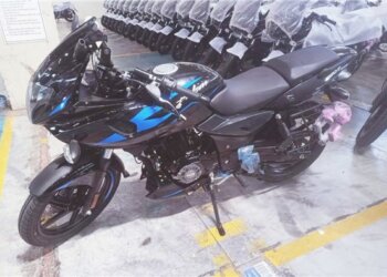 Bajaj Pulsar 220F re-launched in India: Priced at Rs 1.40 lakh