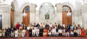 PRESIDENT OF INDIA WITH PADMA AWARDEES 2023