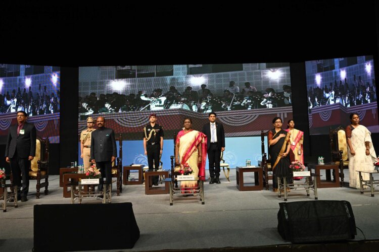 PRESIDENT OF INDIA GRACES CELEBRATION OF COMPLETION OF 80 YEARS OF UCO BANK