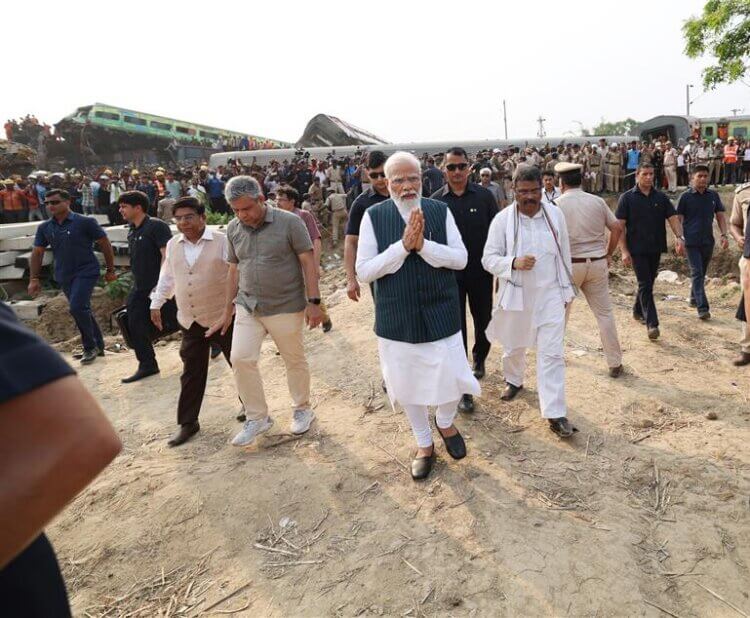 PM visits Odisha and reviews rescue and relief efforts after the tragic train accident