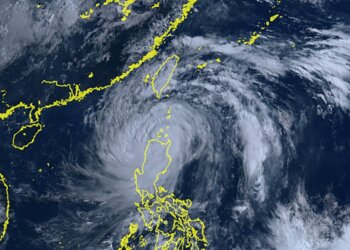 China Renews 2nd Highest Alert For Typhoon Doksuri