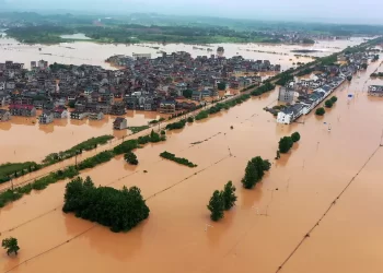 2 Dead, 16 Missing Due To Mudslide In Northern China: Report