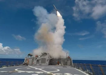 Australia Agrees $830 Million Long-Range Missile Deal With US