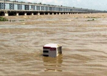 High Alert In Five Odisha Districts As Water Level In Mahanadi Rises
