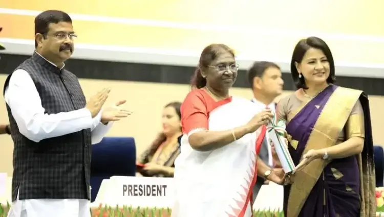 PRESIDENT OF INDIA CONFERS NATIONAL AWARDS ON TEACHERS