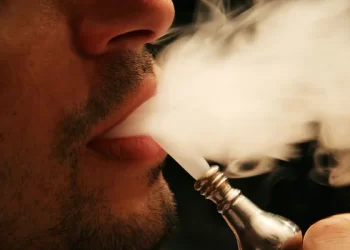 Karnataka Plans Hookah Bar Ban, Raises Tobacco Age