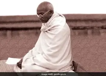 PM Modi Pays Tribute to Mahatma Gandhi: Live Updates 2023