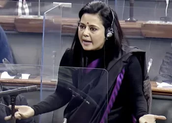 Lok Sabha Panel Meets on Mahua Moitra Bribery Charge