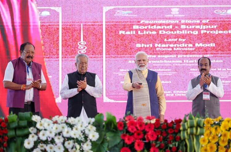 PM lays foundation stone and dedicates to nation multiple development projects worth about Rs 27,000 crore in Jagdalpur, Bastar, Chhattisgarh