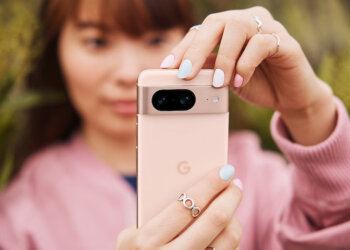 Google Pixel 8a: Leaked Renders Showcase Curved Edges