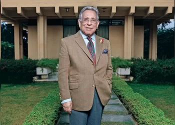 Hospitality Icon PRS Oberoi Dies at 94