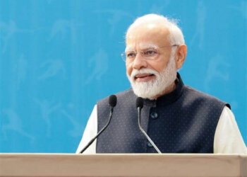 PM addresses contingent of Indian athletes Asian Para Games 2022