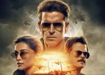 Fighter box office collection Day 3: Hrithik Roshan-Deepika Padukone's Film To Enter Rs 100 Cr Club