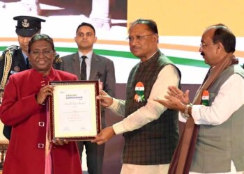 PRESIDENT OF INDIA PRESENTS SWACHH SURVEKSHAN AWARDS