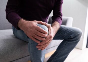 How to beat morning stiffness: Here’s how to take care of your arthritis daily