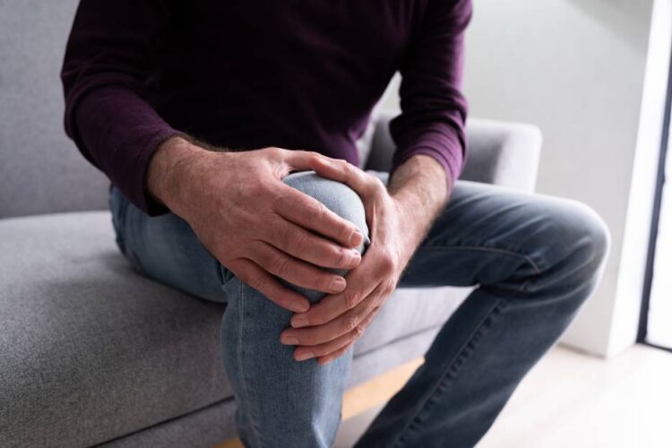 How to beat morning stiffness: Here’s how to take care of your arthritis daily