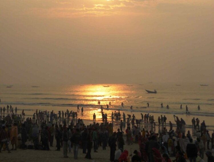 Thousands Take Holy Dip At Chandrabhaga