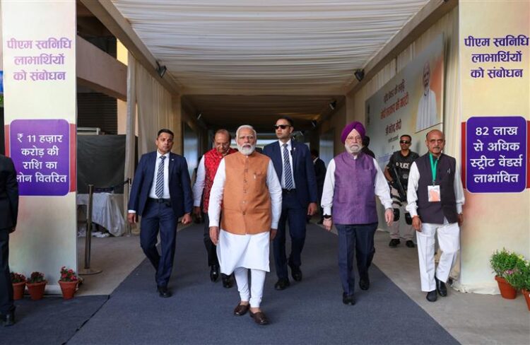 PM Modi addresses PM SVANidhi Beneficiaries in Delhi