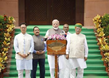 PM addresses media before the Parliament session