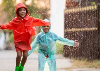 Essential measures to safeguard children from getting infections during rainy season