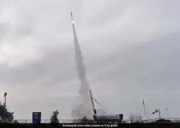 India Launches Its 1st Reusable Hybrid Rocket ‘RHUMI-1’