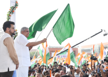 Vice President Flags Off ‘Har Ghar Tiranga’ Bike Rally, Urges National Unity