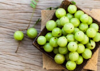 Health Benefits Of Amla (Indian Gooseberry)